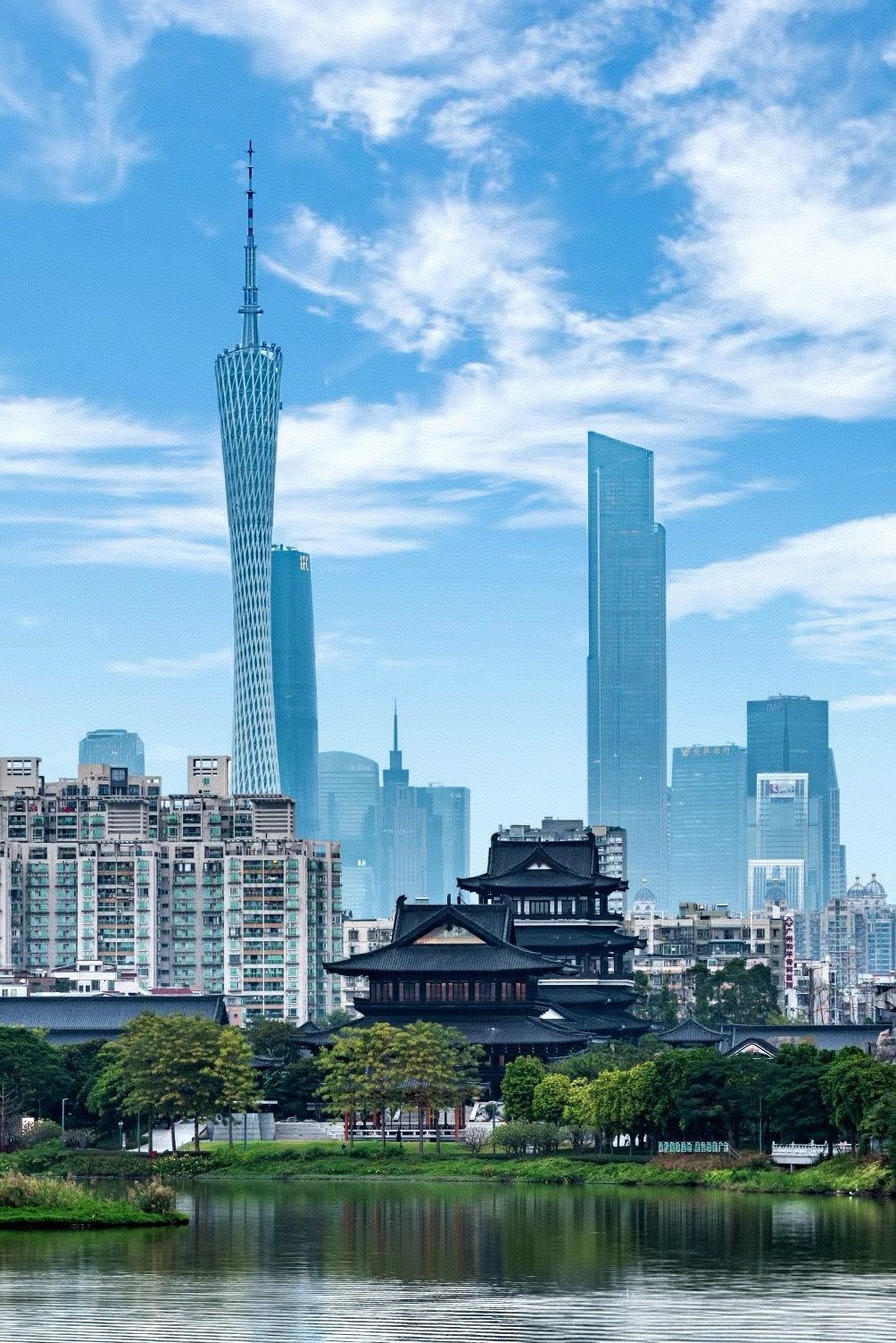 广东，亲爱的听众朋友们之声